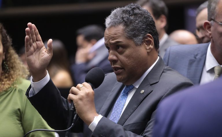 Discussão e votação de propostas legislativas. Dep. Antonio Brito (PSD - BA)