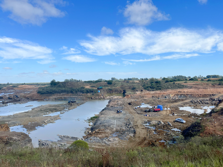 Com 35% concluída, barragem é resposta à estiagem no Sul