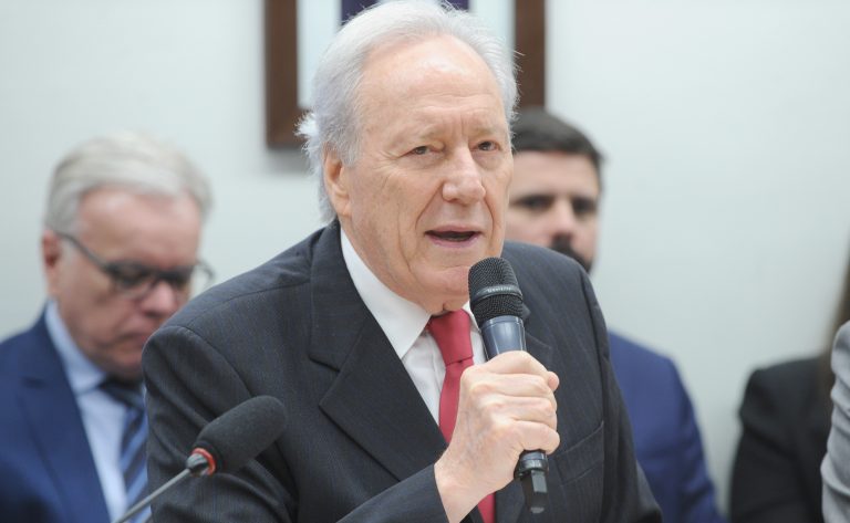 Ministro presta esclarecimentos sobre temas da segurança pública. Ministro de Estado - Ministério da Justiça e Segurança Pública, Ricarod Lewandowski.