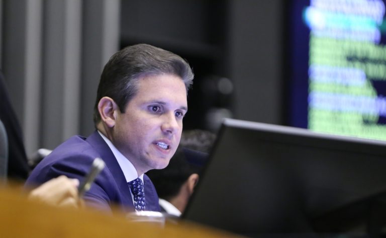 Discussão e votação de propostas legislativas. Presidente da Câmara dos Deputados, Hugo Motta (REPUBLICANOS - PB)