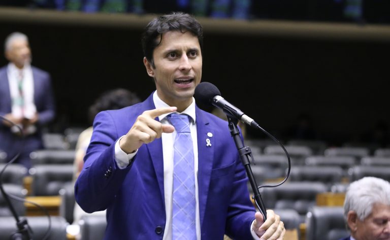 Discussão e votação de propostas legislativas. Dep. Duarte Jr. (PSB-MA)