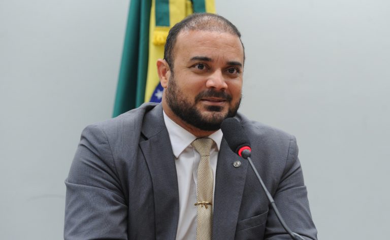 Audiência Pública - A importância do porte de arma de fogo para vigilantes fora do serviço. Dep. Capitão Alden (PL - BA)
