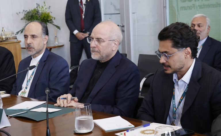 Reunião com o Presidente da Assembleia Consultiva Islâmica do Irã, sr. Mohammad Bagher Ghalibaf. Speaker of the Islamic Parliament of Iran, Mohammad Bagher Ghalibaf