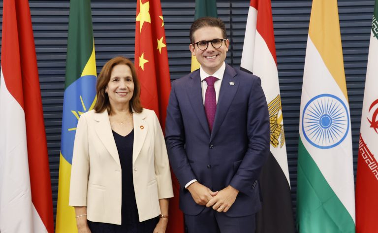 Reunião com a Vice-Presidente da Assembleia Nacional do Poder Popular de Cuba, sra. Ana María Machado. Presidente da Câmara dos Deputados, Hugo Motta (REPUBLICANOS - PB)