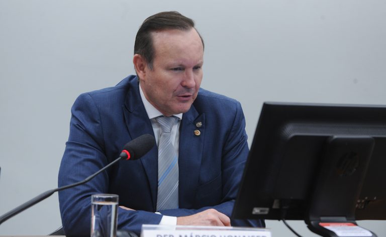 Debate sobre a Lei 12.319/10, diante das alterações da Lei 14.704/23. Aplicação do Estatuto dos Intérpretes nas instituições de ensino. Dep. Márcio Honaiser(PDT - MA)