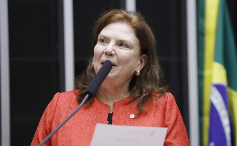 Homenagem ao Dia Mundial do Diabetes. Dep. Fernanda Pessoa (UNIÃO - CE)