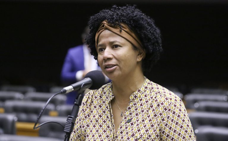 Deputada Silvia Cristina (PP-RO) fala no Plenário da Câmara dos Deputados