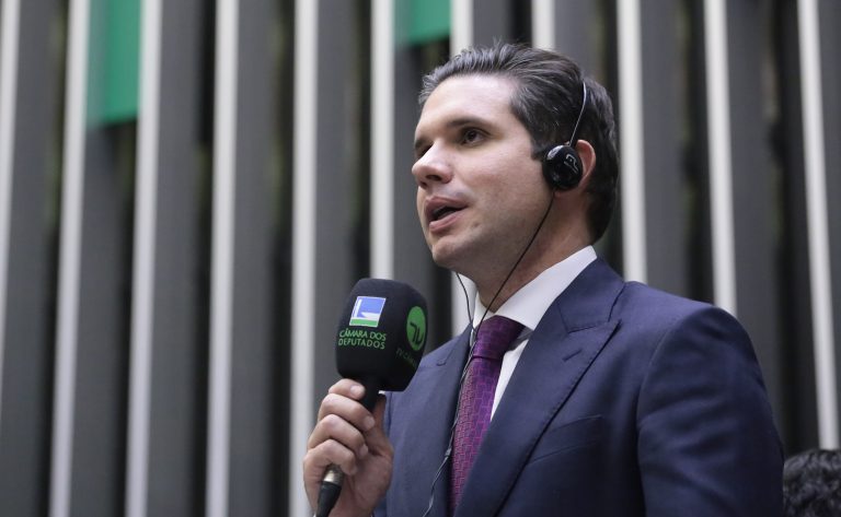 Discussão e Votação de Propostas Legislativas. Presidente da Câmara dos Deputados, Hugo Motta (REPUBLICANOS - PB)