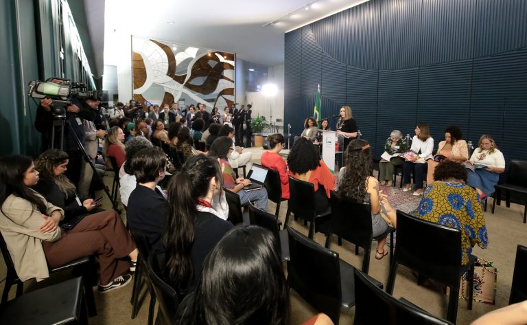 4 anos da Lei de Violência Política de Gênero: Lançamento de Estudos.