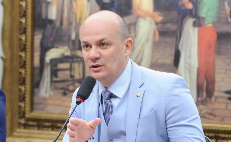 Deputado Cabo Gilberto Silva (PL-PB) fala na Comissão de Constituição e Justiça e de Cidadania