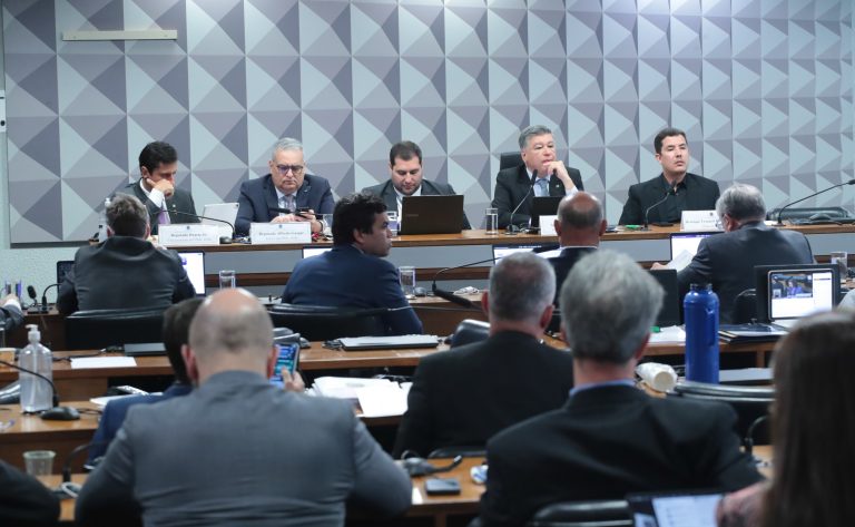 Reunião da Comissão Parlamentar Mista de Inquérito do INSS, no Senado
