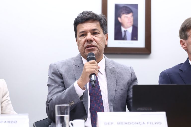 Audiência Pública - Dados e políticas de segurança pública. Dep. Mendonça Filho (UNIÃO-PE).