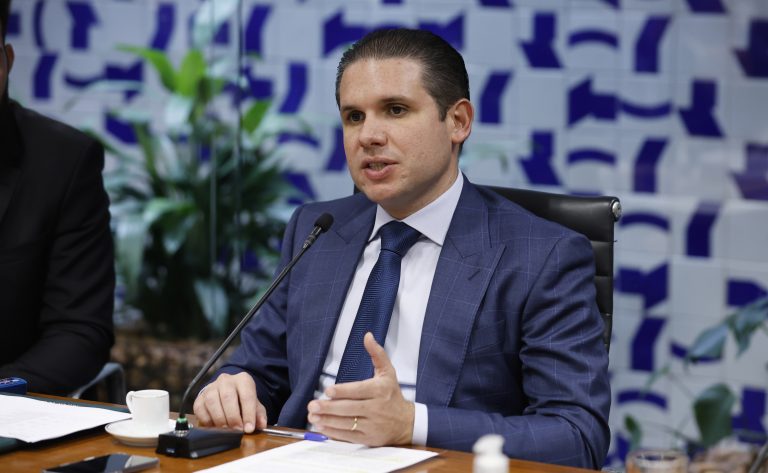 Reunião de líderes. Presidente da Câmara dos Deputados, Hugo Motta (REPUBLICANOS - PB) e Dep. Marcelo Queiroz (PSDB-RJ)