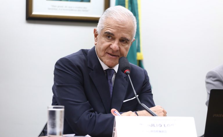 Audiência Pública - Impactos Econômicos da Pirataria e Falsificação sobre a Propriedade Intelectual e Industrial e Mecanismos de Combate à Fraude e às Ilegalidades relacionadas às Marcas e Patentes. Dep. Julio Lopes (PP-RJ)