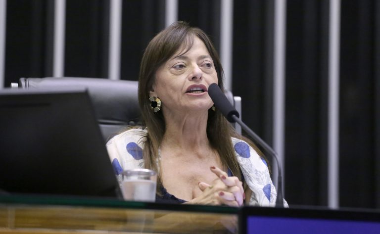 Homenagem ao Dia do Fonoaudiólogo. Dep. Alice Portugal (PCdoB - BA)