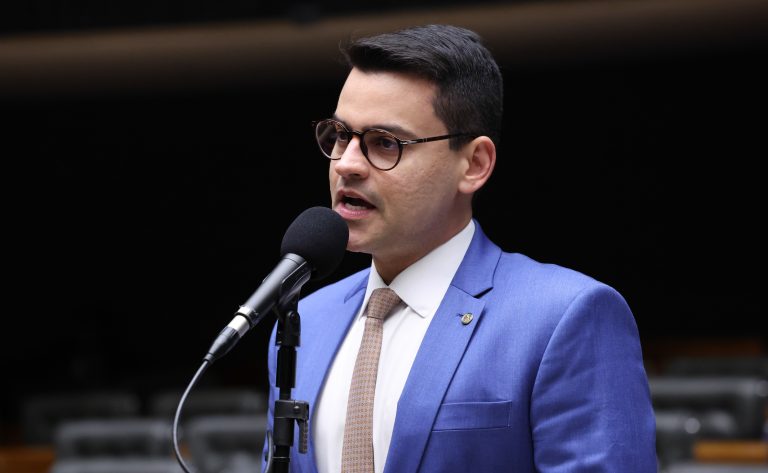 Discussão e votação de propostas legislativas. Dep. Yury do Paredão (MDB-CE)