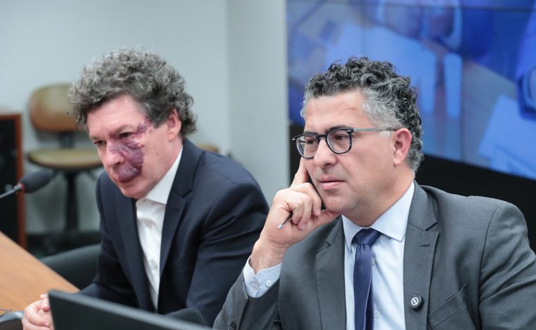 Audiência Pública - Limites e possibilidades para a redução da jornada de trabalho - perspectiva dos empregadores. Dep. Reginaldo Lopes (PT-MG) e Dep. Alencar Santana (PT - SP)
