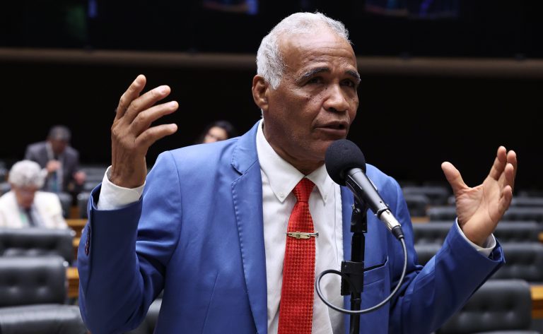Discussão e Votação de propostas legislativas. Dep. Pastor Sargento Isidório (AVANTE - BA)