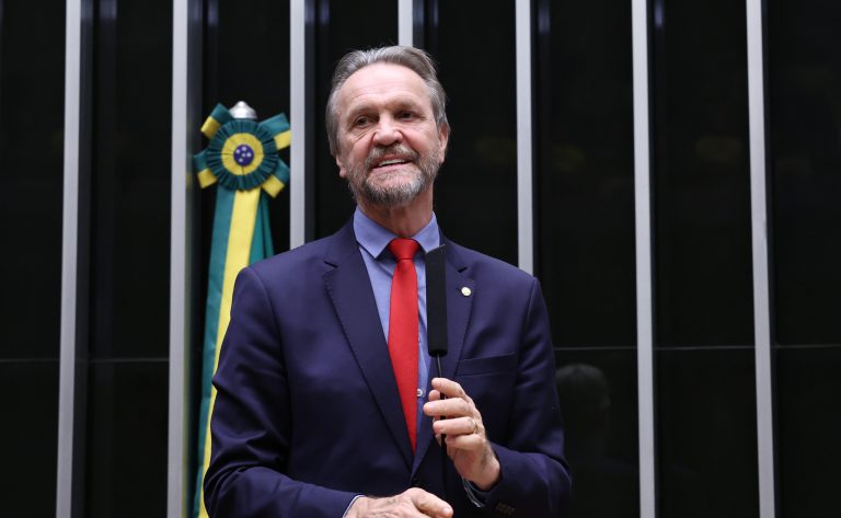 Discussão e Votação de propostas legislativas. Dep. Pedro Uczai (PT - SC)