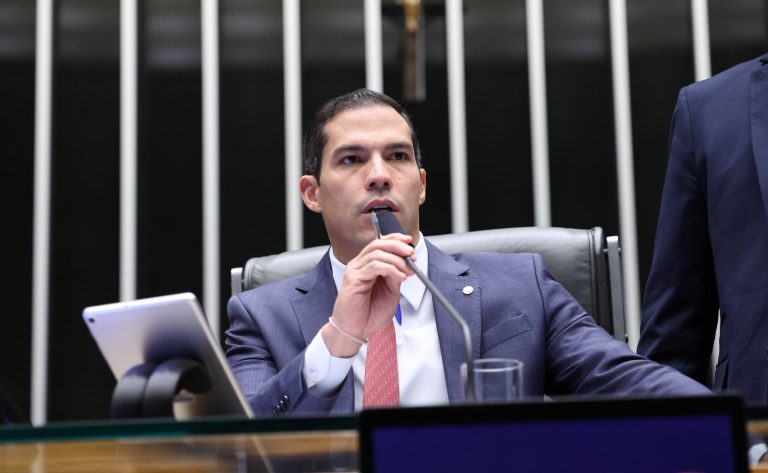 Discussão e votação de propostas legislativas. Dep. Gabriel Nunes (PSD - BA)