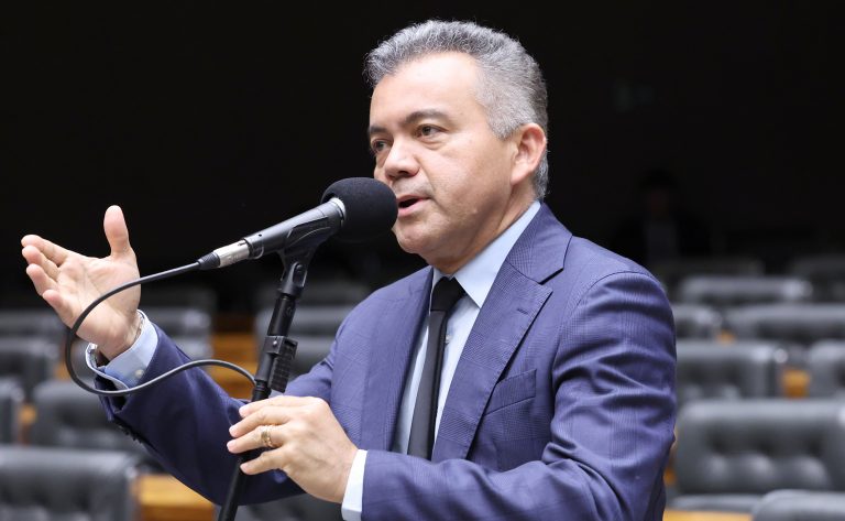 Discussão e Votação de propostas legislativas. Dep. Cleber Verde (MDB - MA)