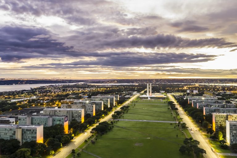 Esplanada dos Ministérios, em Brasília (DF) - prédios públicos